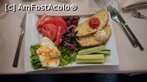 [P53] Salata de la Shtastliveca. Tot a mea.  » foto by Aurici
 - 
<span class="allrVoted glyphicon glyphicon-heart hidden" id="av848359"></span>
<a class="m-l-10 hidden" id="sv848359" onclick="voting_Foto_DelVot(,848359,5666)" role="button">șterge vot <span class="glyphicon glyphicon-remove"></span></a>
<a id="v9848359" class=" c-red"  onclick="voting_Foto_SetVot(848359)" role="button"><span class="glyphicon glyphicon-heart-empty"></span> <b>LIKE</b> = Votează poza</a> <img class="hidden"  id="f848359W9" src="/imagini/loader.gif" border="0" /><span class="AjErrMes hidden" id="e848359ErM"></span>