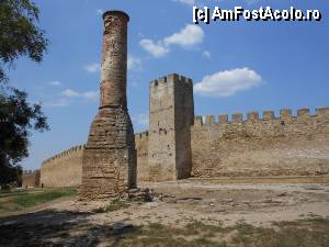 [P12] Cetatea Alba - Minaretul, ramasita a unui lacas de cult musulman, ramas din timpul stapanirii turcesti.  » foto by iulianic
 - 
<span class="allrVoted glyphicon glyphicon-heart hidden" id="av357415"></span>
<a class="m-l-10 hidden" id="sv357415" onclick="voting_Foto_DelVot(,357415,5738)" role="button">șterge vot <span class="glyphicon glyphicon-remove"></span></a>
<a id="v9357415" class=" c-red"  onclick="voting_Foto_SetVot(357415)" role="button"><span class="glyphicon glyphicon-heart-empty"></span> <b>LIKE</b> = Votează poza</a> <img class="hidden"  id="f357415W9" src="/imagini/loader.gif" border="0" /><span class="AjErrMes hidden" id="e357415ErM"></span>