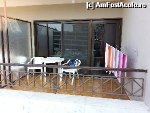 [P08] balconul foarte spaţios » foto by geosler
 - 
<span class="allrVoted glyphicon glyphicon-heart hidden" id="av499300"></span>
<a class="m-l-10 hidden" id="sv499300" onclick="voting_Foto_DelVot(,499300,5756)" role="button">șterge vot <span class="glyphicon glyphicon-remove"></span></a>
<a id="v9499300" class=" c-red"  onclick="voting_Foto_SetVot(499300)" role="button"><span class="glyphicon glyphicon-heart-empty"></span> <b>LIKE</b> = Votează poza</a> <img class="hidden"  id="f499300W9" src="/imagini/loader.gif" border="0" /><span class="AjErrMes hidden" id="e499300ErM"></span>