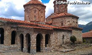 [P21] Biserica mănăstirii Sf. Naum de pe țărmul lacului Ohrid, Macedonia.  » foto by traian.leuca †
 - 
<span class="allrVoted glyphicon glyphicon-heart hidden" id="av622399"></span>
<a class="m-l-10 hidden" id="sv622399" onclick="voting_Foto_DelVot(,622399,5763)" role="button">șterge vot <span class="glyphicon glyphicon-remove"></span></a>
<a id="v9622399" class=" c-red"  onclick="voting_Foto_SetVot(622399)" role="button"><span class="glyphicon glyphicon-heart-empty"></span> <b>LIKE</b> = Votează poza</a> <img class="hidden"  id="f622399W9" src="/imagini/loader.gif" border="0" /><span class="AjErrMes hidden" id="e622399ErM"></span>