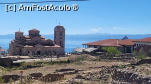 [P18] Situl arheologic Plaoshnik, situat la poalele sudice ale dealului Ohrid, pe un platou aplatizat intre cetate si biserica Sfantului Ioan Teologul din Kaneo, pe coasta lacului Ohrid. Plaoshnik este un complex arheologic exceptional, cu elemente din preistorie, antichitate si Evul Mediu. » foto by geani anto
 - 
<span class="allrVoted glyphicon glyphicon-heart hidden" id="av1529392"></span>
<a class="m-l-10 hidden" id="sv1529392" onclick="voting_Foto_DelVot(,1529392,5763)" role="button">șterge vot <span class="glyphicon glyphicon-remove"></span></a>
<a id="v91529392" class=" c-red"  onclick="voting_Foto_SetVot(1529392)" role="button"><span class="glyphicon glyphicon-heart-empty"></span> <b>LIKE</b> = Votează poza</a> <img class="hidden"  id="f1529392W9" src="/imagini/loader.gif" border="0" /><span class="AjErrMes hidden" id="e1529392ErM"></span>