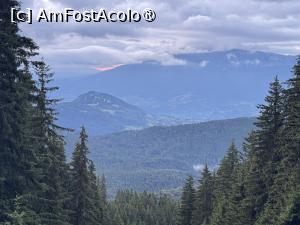 [P07] Dimineața, spre creasta » foto by Mika
 - 
<span class="allrVoted glyphicon glyphicon-heart hidden" id="av1508274"></span>
<a class="m-l-10 hidden" id="sv1508274" onclick="voting_Foto_DelVot(,1508274,5764)" role="button">șterge vot <span class="glyphicon glyphicon-remove"></span></a>
<a id="v91508274" class=" c-red"  onclick="voting_Foto_SetVot(1508274)" role="button"><span class="glyphicon glyphicon-heart-empty"></span> <b>LIKE</b> = Votează poza</a> <img class="hidden"  id="f1508274W9" src="/imagini/loader.gif" border="0" /><span class="AjErrMes hidden" id="e1508274ErM"></span>