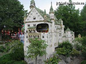 [P03] Miniland-Castelul Neuschwanstein » foto by spiros
 - 
<span class="allrVoted glyphicon glyphicon-heart hidden" id="av678945"></span>
<a class="m-l-10 hidden" id="sv678945" onclick="voting_Foto_DelVot(,678945,5812)" role="button">șterge vot <span class="glyphicon glyphicon-remove"></span></a>
<a id="v9678945" class=" c-red"  onclick="voting_Foto_SetVot(678945)" role="button"><span class="glyphicon glyphicon-heart-empty"></span> <b>LIKE</b> = Votează poza</a> <img class="hidden"  id="f678945W9" src="/imagini/loader.gif" border="0" /><span class="AjErrMes hidden" id="e678945ErM"></span>