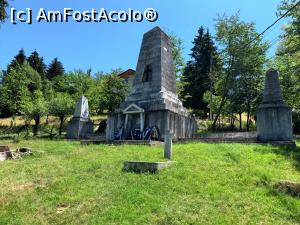 [P09] Monumentul erolior Borșa » foto by AZE
 - 
<span class="allrVoted glyphicon glyphicon-heart hidden" id="av1327640"></span>
<a class="m-l-10 hidden" id="sv1327640" onclick="voting_Foto_DelVot(,1327640,5815)" role="button">șterge vot <span class="glyphicon glyphicon-remove"></span></a>
<a id="v91327640" class=" c-red"  onclick="voting_Foto_SetVot(1327640)" role="button"><span class="glyphicon glyphicon-heart-empty"></span> <b>LIKE</b> = Votează poza</a> <img class="hidden"  id="f1327640W9" src="/imagini/loader.gif" border="0" /><span class="AjErrMes hidden" id="e1327640ErM"></span>