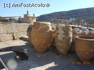 [P18] Knossos - Pithi, vase în care se păstra grâul, uleiul, apa sau vinul.  » foto by iulianic
 - 
<span class="allrVoted glyphicon glyphicon-heart hidden" id="av817660"></span>
<a class="m-l-10 hidden" id="sv817660" onclick="voting_Foto_DelVot(,817660,5820)" role="button">șterge vot <span class="glyphicon glyphicon-remove"></span></a>
<a id="v9817660" class=" c-red"  onclick="voting_Foto_SetVot(817660)" role="button"><span class="glyphicon glyphicon-heart-empty"></span> <b>LIKE</b> = Votează poza</a> <img class="hidden"  id="f817660W9" src="/imagini/loader.gif" border="0" /><span class="AjErrMes hidden" id="e817660ErM"></span>