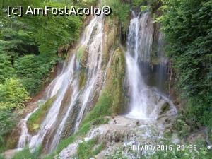 [P20] Cascada Clocota » foto by ungureanica
 - 
<span class="allrVoted glyphicon glyphicon-heart hidden" id="av758306"></span>
<a class="m-l-10 hidden" id="sv758306" onclick="voting_Foto_DelVot(,758306,5840)" role="button">șterge vot <span class="glyphicon glyphicon-remove"></span></a>
<a id="v9758306" class=" c-red"  onclick="voting_Foto_SetVot(758306)" role="button"><span class="glyphicon glyphicon-heart-empty"></span> <b>LIKE</b> = Votează poza</a> <img class="hidden"  id="f758306W9" src="/imagini/loader.gif" border="0" /><span class="AjErrMes hidden" id="e758306ErM"></span>