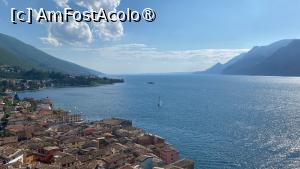 [P30] vedere din cetatea  Malcesine » foto by Catalina E
 - 
<span class="allrVoted glyphicon glyphicon-heart hidden" id="av1437633"></span>
<a class="m-l-10 hidden" id="sv1437633" onclick="voting_Foto_DelVot(,1437633,5852)" role="button">șterge vot <span class="glyphicon glyphicon-remove"></span></a>
<a id="v91437633" class=" c-red"  onclick="voting_Foto_SetVot(1437633)" role="button"><span class="glyphicon glyphicon-heart-empty"></span> <b>LIKE</b> = Votează poza</a> <img class="hidden"  id="f1437633W9" src="/imagini/loader.gif" border="0" /><span class="AjErrMes hidden" id="e1437633ErM"></span>