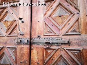 [P08] Un tip deosebit de închidere a ușilor » foto by crismis
 - 
<span class="allrVoted glyphicon glyphicon-heart hidden" id="av1310703"></span>
<a class="m-l-10 hidden" id="sv1310703" onclick="voting_Foto_DelVot(,1310703,5852)" role="button">șterge vot <span class="glyphicon glyphicon-remove"></span></a>
<a id="v91310703" class=" c-red"  onclick="voting_Foto_SetVot(1310703)" role="button"><span class="glyphicon glyphicon-heart-empty"></span> <b>LIKE</b> = Votează poza</a> <img class="hidden"  id="f1310703W9" src="/imagini/loader.gif" border="0" /><span class="AjErrMes hidden" id="e1310703ErM"></span>