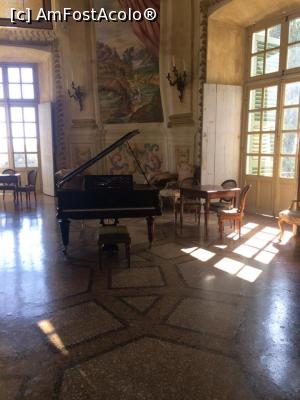 [P14] Sala de bal la Castelul Masino - Italia » foto by Diaura*
 - 
<span class="allrVoted glyphicon glyphicon-heart hidden" id="av1062595"></span>
<a class="m-l-10 hidden" id="sv1062595" onclick="voting_Foto_DelVot(,1062595,5852)" role="button">șterge vot <span class="glyphicon glyphicon-remove"></span></a>
<a id="v91062595" class=" c-red"  onclick="voting_Foto_SetVot(1062595)" role="button"><span class="glyphicon glyphicon-heart-empty"></span> <b>LIKE</b> = Votează poza</a> <img class="hidden"  id="f1062595W9" src="/imagini/loader.gif" border="0" /><span class="AjErrMes hidden" id="e1062595ErM"></span>