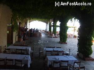 [P32] Skiathos Palace - terasa restaurant » foto by Andox
 - 
<span class="allrVoted glyphicon glyphicon-heart hidden" id="av423205"></span>
<a class="m-l-10 hidden" id="sv423205" onclick="voting_Foto_DelVot(,423205,5871)" role="button">șterge vot <span class="glyphicon glyphicon-remove"></span></a>
<a id="v9423205" class=" c-red"  onclick="voting_Foto_SetVot(423205)" role="button"><span class="glyphicon glyphicon-heart-empty"></span> <b>LIKE</b> = Votează poza</a> <img class="hidden"  id="f423205W9" src="/imagini/loader.gif" border="0" /><span class="AjErrMes hidden" id="e423205ErM"></span>