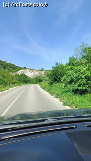 [P18] Pe drumul de coastă spre Topola. » foto by tata123 🔱
 - 
<span class="allrVoted glyphicon glyphicon-heart hidden" id="av1368169"></span>
<a class="m-l-10 hidden" id="sv1368169" onclick="voting_Foto_DelVot(,1368169,5875)" role="button">șterge vot <span class="glyphicon glyphicon-remove"></span></a>
<a id="v91368169" class=" c-red"  onclick="voting_Foto_SetVot(1368169)" role="button"><span class="glyphicon glyphicon-heart-empty"></span> <b>LIKE</b> = Votează poza</a> <img class="hidden"  id="f1368169W9" src="/imagini/loader.gif" border="0" /><span class="AjErrMes hidden" id="e1368169ErM"></span>