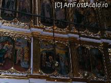 [P19] Biserica Icoanei - icoane deasupra intrarii in altar » foto by Diaura*
 - 
<span class="allrVoted glyphicon glyphicon-heart hidden" id="av95101"></span>
<a class="m-l-10 hidden" id="sv95101" onclick="voting_Foto_DelVot(,95101,5894)" role="button">șterge vot <span class="glyphicon glyphicon-remove"></span></a>
<a id="v995101" class=" c-red"  onclick="voting_Foto_SetVot(95101)" role="button"><span class="glyphicon glyphicon-heart-empty"></span> <b>LIKE</b> = Votează poza</a> <img class="hidden"  id="f95101W9" src="/imagini/loader.gif" border="0" /><span class="AjErrMes hidden" id="e95101ErM"></span>