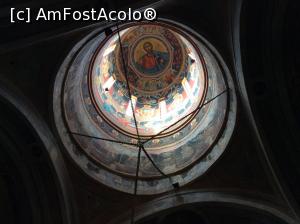 [P17] Biserica Coltea - detaliu cupola » foto by mishu
 - 
<span class="allrVoted glyphicon glyphicon-heart hidden" id="av770510"></span>
<a class="m-l-10 hidden" id="sv770510" onclick="voting_Foto_DelVot(,770510,5894)" role="button">șterge vot <span class="glyphicon glyphicon-remove"></span></a>
<a id="v9770510" class=" c-red"  onclick="voting_Foto_SetVot(770510)" role="button"><span class="glyphicon glyphicon-heart-empty"></span> <b>LIKE</b> = Votează poza</a> <img class="hidden"  id="f770510W9" src="/imagini/loader.gif" border="0" /><span class="AjErrMes hidden" id="e770510ErM"></span>