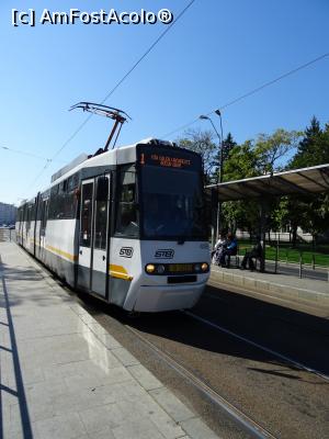 [P01] Tramvaiul bucureștean în 2018.  » foto by tata123 🔱
 - 
<span class="allrVoted glyphicon glyphicon-heart hidden" id="av1039753"></span>
<a class="m-l-10 hidden" id="sv1039753" onclick="voting_Foto_DelVot(,1039753,5895)" role="button">șterge vot <span class="glyphicon glyphicon-remove"></span></a>
<a id="v91039753" class=" c-red"  onclick="voting_Foto_SetVot(1039753)" role="button"><span class="glyphicon glyphicon-heart-empty"></span> <b>LIKE</b> = Votează poza</a> <img class="hidden"  id="f1039753W9" src="/imagini/loader.gif" border="0" /><span class="AjErrMes hidden" id="e1039753ErM"></span>