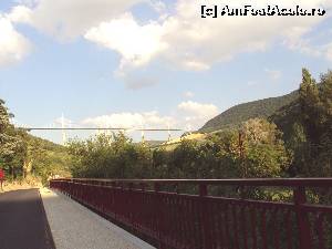 [P25] Viaduct de Millau » foto by Carmen Ion
 - 
<span class="allrVoted glyphicon glyphicon-heart hidden" id="av525857"></span>
<a class="m-l-10 hidden" id="sv525857" onclick="voting_Foto_DelVot(,525857,5928)" role="button">șterge vot <span class="glyphicon glyphicon-remove"></span></a>
<a id="v9525857" class=" c-red"  onclick="voting_Foto_SetVot(525857)" role="button"><span class="glyphicon glyphicon-heart-empty"></span> <b>LIKE</b> = Votează poza</a> <img class="hidden"  id="f525857W9" src="/imagini/loader.gif" border="0" /><span class="AjErrMes hidden" id="e525857ErM"></span>