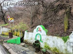 [P05] Izvorul unde poposeau drumeții de altădată. » foto by tata123 🔱
 - 
<span class="allrVoted glyphicon glyphicon-heart hidden" id="av1348991"></span>
<a class="m-l-10 hidden" id="sv1348991" onclick="voting_Foto_DelVot(,1348991,5953)" role="button">șterge vot <span class="glyphicon glyphicon-remove"></span></a>
<a id="v91348991" class=" c-red"  onclick="voting_Foto_SetVot(1348991)" role="button"><span class="glyphicon glyphicon-heart-empty"></span> <b>LIKE</b> = Votează poza</a> <img class="hidden"  id="f1348991W9" src="/imagini/loader.gif" border="0" /><span class="AjErrMes hidden" id="e1348991ErM"></span>