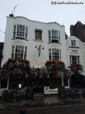 [P08] Pe stradutele din Brighton - English Pub » foto by DarkAng3L
 - 
<span class="allrVoted glyphicon glyphicon-heart hidden" id="av585387"></span>
<a class="m-l-10 hidden" id="sv585387" onclick="voting_Foto_DelVot(,585387,5957)" role="button">șterge vot <span class="glyphicon glyphicon-remove"></span></a>
<a id="v9585387" class=" c-red"  onclick="voting_Foto_SetVot(585387)" role="button"><span class="glyphicon glyphicon-heart-empty"></span> <b>LIKE</b> = Votează poza</a> <img class="hidden"  id="f585387W9" src="/imagini/loader.gif" border="0" /><span class="AjErrMes hidden" id="e585387ErM"></span>