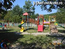 [P15] Sărata Monteoru - Prichindei la joacă în locuri special amenajate.  » foto by iulianic
 - 
<span class="allrVoted glyphicon glyphicon-heart hidden" id="av467270"></span>
<a class="m-l-10 hidden" id="sv467270" onclick="voting_Foto_DelVot(,467270,5979)" role="button">șterge vot <span class="glyphicon glyphicon-remove"></span></a>
<a id="v9467270" class=" c-red"  onclick="voting_Foto_SetVot(467270)" role="button"><span class="glyphicon glyphicon-heart-empty"></span> <b>LIKE</b> = Votează poza</a> <img class="hidden"  id="f467270W9" src="/imagini/loader.gif" border="0" /><span class="AjErrMes hidden" id="e467270ErM"></span>