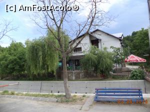 [P15] Prin stațiune » foto by Yersinia Pestis
 - 
<span class="allrVoted glyphicon glyphicon-heart hidden" id="av972874"></span>
<a class="m-l-10 hidden" id="sv972874" onclick="voting_Foto_DelVot(,972874,5979)" role="button">șterge vot <span class="glyphicon glyphicon-remove"></span></a>
<a id="v9972874" class=" c-red"  onclick="voting_Foto_SetVot(972874)" role="button"><span class="glyphicon glyphicon-heart-empty"></span> <b>LIKE</b> = Votează poza</a> <img class="hidden"  id="f972874W9" src="/imagini/loader.gif" border="0" /><span class="AjErrMes hidden" id="e972874ErM"></span>