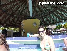 [P18] O bautura albastra la barul de la piscina ,in ton cu culoarea apei. » foto by adri-nico
 - 
<span class="allrVoted glyphicon glyphicon-heart hidden" id="av266736"></span>
<a class="m-l-10 hidden" id="sv266736" onclick="voting_Foto_DelVot(,266736,5988)" role="button">șterge vot <span class="glyphicon glyphicon-remove"></span></a>
<a id="v9266736" class=" c-red"  onclick="voting_Foto_SetVot(266736)" role="button"><span class="glyphicon glyphicon-heart-empty"></span> <b>LIKE</b> = Votează poza</a> <img class="hidden"  id="f266736W9" src="/imagini/loader.gif" border="0" /><span class="AjErrMes hidden" id="e266736ErM"></span>