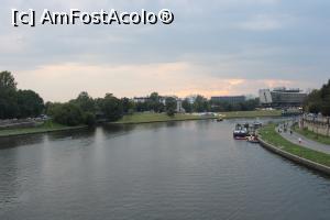 [P61] Kraków, Vistula văzută de pe Podul Mareșal Józef Piłsudski » foto by mprofeanu
 - 
<span class="allrVoted glyphicon glyphicon-heart hidden" id="av1335206"></span>
<a class="m-l-10 hidden" id="sv1335206" onclick="voting_Foto_DelVot(,1335206,5995)" role="button">șterge vot <span class="glyphicon glyphicon-remove"></span></a>
<a id="v91335206" class=" c-red"  onclick="voting_Foto_SetVot(1335206)" role="button"><span class="glyphicon glyphicon-heart-empty"></span> <b>LIKE</b> = Votează poza</a> <img class="hidden"  id="f1335206W9" src="/imagini/loader.gif" border="0" /><span class="AjErrMes hidden" id="e1335206ErM"></span>