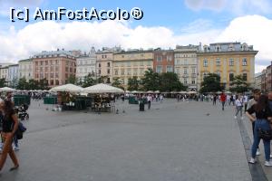 [P73] Kraków, Rynek Główny, imensă și frumoasă » foto by mprofeanu
 - 
<span class="allrVoted glyphicon glyphicon-heart hidden" id="av1337701"></span>
<a class="m-l-10 hidden" id="sv1337701" onclick="voting_Foto_DelVot(,1337701,5995)" role="button">șterge vot <span class="glyphicon glyphicon-remove"></span></a>
<a id="v91337701" class=" c-red"  onclick="voting_Foto_SetVot(1337701)" role="button"><span class="glyphicon glyphicon-heart-empty"></span> <b>LIKE</b> = Votează poza</a> <img class="hidden"  id="f1337701W9" src="/imagini/loader.gif" border="0" /><span class="AjErrMes hidden" id="e1337701ErM"></span>