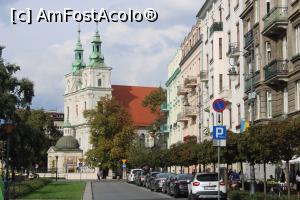[P87] Kraków, Bazylika św. Floriana w Krakowie - Bazilica Sf. Florian, pozată de la depărtare, de aici pleacă Drumul Regal spre Castelul Wawel... » foto by mprofeanu
 - 
<span class="allrVoted glyphicon glyphicon-heart hidden" id="av1337715"></span>
<a class="m-l-10 hidden" id="sv1337715" onclick="voting_Foto_DelVot(,1337715,5995)" role="button">șterge vot <span class="glyphicon glyphicon-remove"></span></a>
<a id="v91337715" class=" c-red"  onclick="voting_Foto_SetVot(1337715)" role="button"><span class="glyphicon glyphicon-heart-empty"></span> <b>LIKE</b> = Votează poza</a> <img class="hidden"  id="f1337715W9" src="/imagini/loader.gif" border="0" /><span class="AjErrMes hidden" id="e1337715ErM"></span>