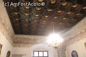 [P06] Kraków, Castelul Regal Wawel, Sălile de Ceremonii, Sala Turnirului, friza Pictată și Tavanul frumos casetat » foto by mprofeanu
 - 
<span class="allrVoted glyphicon glyphicon-heart hidden" id="av1338916"></span>
<a class="m-l-10 hidden" id="sv1338916" onclick="voting_Foto_DelVot(,1338916,5995)" role="button">șterge vot <span class="glyphicon glyphicon-remove"></span></a>
<a id="v91338916" class=" c-red"  onclick="voting_Foto_SetVot(1338916)" role="button"><span class="glyphicon glyphicon-heart-empty"></span> <b>LIKE</b> = Votează poza</a> <img class="hidden"  id="f1338916W9" src="/imagini/loader.gif" border="0" /><span class="AjErrMes hidden" id="e1338916ErM"></span>