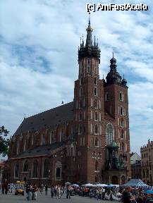 [P04] poza incarcata dupa cracovia. free. fr
Biseria Sfanta Maria din piata centrala » foto by Cristian_h
 - 
<span class="allrVoted glyphicon glyphicon-heart hidden" id="av73494"></span>
<a class="m-l-10 hidden" id="sv73494" onclick="voting_Foto_DelVot(,73494,5995)" role="button">șterge vot <span class="glyphicon glyphicon-remove"></span></a>
<a id="v973494" class=" c-red"  onclick="voting_Foto_SetVot(73494)" role="button"><span class="glyphicon glyphicon-heart-empty"></span> <b>LIKE</b> = Votează poza</a> <img class="hidden"  id="f73494W9" src="/imagini/loader.gif" border="0" /><span class="AjErrMes hidden" id="e73494ErM"></span>