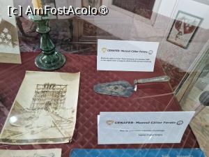 [P12] 12. Între acestea este și mistria de argint cu care Regele Carol I a inaugurat lucrările la Portul Constanța. » foto by msnd
 - 
<span class="allrVoted glyphicon glyphicon-heart hidden" id="av1536822"></span>
<a class="m-l-10 hidden" id="sv1536822" onclick="voting_Foto_DelVot(,1536822,6042)" role="button">șterge vot <span class="glyphicon glyphicon-remove"></span></a>
<a id="v91536822" class=" c-red"  onclick="voting_Foto_SetVot(1536822)" role="button"><span class="glyphicon glyphicon-heart-empty"></span> <b>LIKE</b> = Votează poza</a> <img class="hidden"  id="f1536822W9" src="/imagini/loader.gif" border="0" /><span class="AjErrMes hidden" id="e1536822ErM"></span>