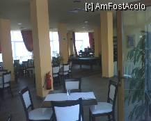 [P29] Aparthotel Harmony Hills - restaurantul; in spate se observa putin din bar si masa de biliard (ulterior e fost scoasa afara, sub o copertina langa pool-bar) » foto by Dragoș_MD
 - 
<span class="allrVoted glyphicon glyphicon-heart hidden" id="av84552"></span>
<a class="m-l-10 hidden" id="sv84552" onclick="voting_Foto_DelVot(,84552,6048)" role="button">șterge vot <span class="glyphicon glyphicon-remove"></span></a>
<a id="v984552" class=" c-red"  onclick="voting_Foto_SetVot(84552)" role="button"><span class="glyphicon glyphicon-heart-empty"></span> <b>LIKE</b> = Votează poza</a> <img class="hidden"  id="f84552W9" src="/imagini/loader.gif" border="0" /><span class="AjErrMes hidden" id="e84552ErM"></span>