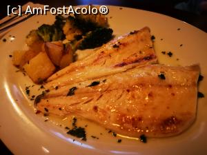 [P13] Restaurant Ciao New York; tot pește pare să fie » foto by crismis
 - 
<span class="allrVoted glyphicon glyphicon-heart hidden" id="av1325560"></span>
<a class="m-l-10 hidden" id="sv1325560" onclick="voting_Foto_DelVot(,1325560,6063)" role="button">șterge vot <span class="glyphicon glyphicon-remove"></span></a>
<a id="v91325560" class=" c-red"  onclick="voting_Foto_SetVot(1325560)" role="button"><span class="glyphicon glyphicon-heart-empty"></span> <b>LIKE</b> = Votează poza</a> <img class="hidden"  id="f1325560W9" src="/imagini/loader.gif" border="0" /><span class="AjErrMes hidden" id="e1325560ErM"></span>