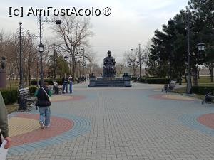 [P31] Tiraspol, Parcul De Wollant, Aleea de intrare în parc » foto by mprofeanu
 - 
<span class="allrVoted glyphicon glyphicon-heart hidden" id="av1492670"></span>
<a class="m-l-10 hidden" id="sv1492670" onclick="voting_Foto_DelVot(,1492670,6113)" role="button">șterge vot <span class="glyphicon glyphicon-remove"></span></a>
<a id="v91492670" class=" c-red"  onclick="voting_Foto_SetVot(1492670)" role="button"><span class="glyphicon glyphicon-heart-empty"></span> <b>LIKE</b> = Votează poza</a> <img class="hidden"  id="f1492670W9" src="/imagini/loader.gif" border="0" /><span class="AjErrMes hidden" id="e1492670ErM"></span>