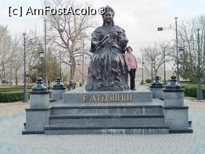 [P32] Tiraspol, Parcul De Wollant, Monumentul Ecaterina a II-a mare ca și Țarina Ecaterina cea Mare, în spatele ei se ajunge la Faleza Nistrului... » foto by mprofeanu
 - 
<span class="allrVoted glyphicon glyphicon-heart hidden" id="av1492671"></span>
<a class="m-l-10 hidden" id="sv1492671" onclick="voting_Foto_DelVot(,1492671,6113)" role="button">șterge vot <span class="glyphicon glyphicon-remove"></span></a>
<a id="v91492671" class=" c-red"  onclick="voting_Foto_SetVot(1492671)" role="button"><span class="glyphicon glyphicon-heart-empty"></span> <b>LIKE</b> = Votează poza</a> <img class="hidden"  id="f1492671W9" src="/imagini/loader.gif" border="0" /><span class="AjErrMes hidden" id="e1492671ErM"></span>