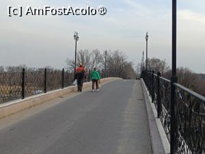[P35] Tiraspol, Podul Pietonal » foto by mprofeanu
 - 
<span class="allrVoted glyphicon glyphicon-heart hidden" id="av1492674"></span>
<a class="m-l-10 hidden" id="sv1492674" onclick="voting_Foto_DelVot(,1492674,6113)" role="button">șterge vot <span class="glyphicon glyphicon-remove"></span></a>
<a id="v91492674" class=" c-red"  onclick="voting_Foto_SetVot(1492674)" role="button"><span class="glyphicon glyphicon-heart-empty"></span> <b>LIKE</b> = Votează poza</a> <img class="hidden"  id="f1492674W9" src="/imagini/loader.gif" border="0" /><span class="AjErrMes hidden" id="e1492674ErM"></span>