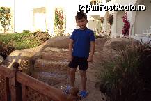 [P04] fiul meu pe una din amenajarile exterioare » foto by vera77
 - 
<span class="allrVoted glyphicon glyphicon-heart hidden" id="av87316"></span>
<a class="m-l-10 hidden" id="sv87316" onclick="voting_Foto_DelVot(,87316,6122)" role="button">șterge vot <span class="glyphicon glyphicon-remove"></span></a>
<a id="v987316" class=" c-red"  onclick="voting_Foto_SetVot(87316)" role="button"><span class="glyphicon glyphicon-heart-empty"></span> <b>LIKE</b> = Votează poza</a> <img class="hidden"  id="f87316W9" src="/imagini/loader.gif" border="0" /><span class="AjErrMes hidden" id="e87316ErM"></span>