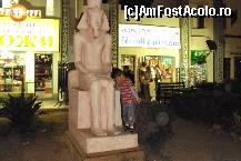 [P05] in bazarul Naama Bay » foto by vera77
 - 
<span class="allrVoted glyphicon glyphicon-heart hidden" id="av87317"></span>
<a class="m-l-10 hidden" id="sv87317" onclick="voting_Foto_DelVot(,87317,6122)" role="button">șterge vot <span class="glyphicon glyphicon-remove"></span></a>
<a id="v987317" class=" c-red"  onclick="voting_Foto_SetVot(87317)" role="button"><span class="glyphicon glyphicon-heart-empty"></span> <b>LIKE</b> = Votează poza</a> <img class="hidden"  id="f87317W9" src="/imagini/loader.gif" border="0" /><span class="AjErrMes hidden" id="e87317ErM"></span>