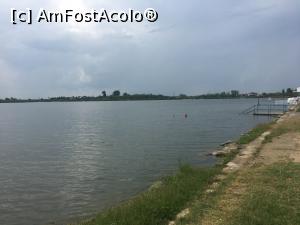 [P04] Lacul Amara și parte din plajă, la mal » foto by Yersinia Pestis
 - 
<span class="allrVoted glyphicon glyphicon-heart hidden" id="av992704"></span>
<a class="m-l-10 hidden" id="sv992704" onclick="voting_Foto_DelVot(,992704,6129)" role="button">șterge vot <span class="glyphicon glyphicon-remove"></span></a>
<a id="v9992704" class=" c-red"  onclick="voting_Foto_SetVot(992704)" role="button"><span class="glyphicon glyphicon-heart-empty"></span> <b>LIKE</b> = Votează poza</a> <img class="hidden"  id="f992704W9" src="/imagini/loader.gif" border="0" /><span class="AjErrMes hidden" id="e992704ErM"></span>