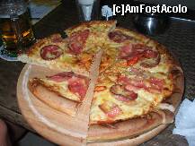 [P11] Pizza la bar 8 e » foto by Coste
 - 
<span class="allrVoted glyphicon glyphicon-heart hidden" id="av279928"></span>
<a class="m-l-10 hidden" id="sv279928" onclick="voting_Foto_DelVot(,279928,6145)" role="button">șterge vot <span class="glyphicon glyphicon-remove"></span></a>
<a id="v9279928" class=" c-red"  onclick="voting_Foto_SetVot(279928)" role="button"><span class="glyphicon glyphicon-heart-empty"></span> <b>LIKE</b> = Votează poza</a> <img class="hidden"  id="f279928W9" src="/imagini/loader.gif" border="0" /><span class="AjErrMes hidden" id="e279928ErM"></span>