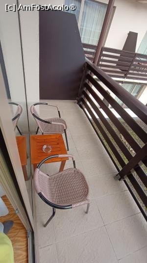 [P07] Hotel Clermont - balconul » foto by Dragoș_MD
 - 
<span class="allrVoted glyphicon glyphicon-heart hidden" id="av1518811"></span>
<a class="m-l-10 hidden" id="sv1518811" onclick="voting_Foto_DelVot(,1518811,6148)" role="button">șterge vot <span class="glyphicon glyphicon-remove"></span></a>
<a id="v91518811" class=" c-red"  onclick="voting_Foto_SetVot(1518811)" role="button"><span class="glyphicon glyphicon-heart-empty"></span> <b>LIKE</b> = Votează poza</a> <img class="hidden"  id="f1518811W9" src="/imagini/loader.gif" border="0" /><span class="AjErrMes hidden" id="e1518811ErM"></span>