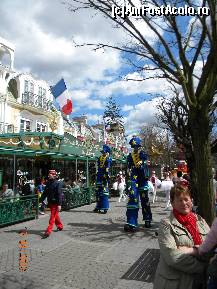 [P08] Europa-Park Parade » foto by bitnic
 - 
<span class="allrVoted glyphicon glyphicon-heart hidden" id="av415713"></span>
<a class="m-l-10 hidden" id="sv415713" onclick="voting_Foto_DelVot(,415713,6189)" role="button">șterge vot <span class="glyphicon glyphicon-remove"></span></a>
<a id="v9415713" class=" c-red"  onclick="voting_Foto_SetVot(415713)" role="button"><span class="glyphicon glyphicon-heart-empty"></span> <b>LIKE</b> = Votează poza</a> <img class="hidden"  id="f415713W9" src="/imagini/loader.gif" border="0" /><span class="AjErrMes hidden" id="e415713ErM"></span>