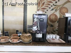 [P70] Un hotel pe gustul meu - prin restaurant; tonomatele de cafea » foto by nicole33
 - 
<span class="allrVoted glyphicon glyphicon-heart hidden" id="av1079649"></span>
<a class="m-l-10 hidden" id="sv1079649" onclick="voting_Foto_DelVot(,1079649,6202)" role="button">șterge vot <span class="glyphicon glyphicon-remove"></span></a>
<a id="v91079649" class=" c-red"  onclick="voting_Foto_SetVot(1079649)" role="button"><span class="glyphicon glyphicon-heart-empty"></span> <b>LIKE</b> = Votează poza</a> <img class="hidden"  id="f1079649W9" src="/imagini/loader.gif" border="0" /><span class="AjErrMes hidden" id="e1079649ErM"></span>
