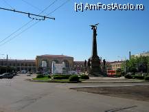 [P41] Monumentul Eroilor Vânători şi Gara de Sud din Ploieşti » foto by RobertCodescu
 - 
<span class="allrVoted glyphicon glyphicon-heart hidden" id="av132820"></span>
<a class="m-l-10 hidden" id="sv132820" onclick="voting_Foto_DelVot(,132820,6204)" role="button">șterge vot <span class="glyphicon glyphicon-remove"></span></a>
<a id="v9132820" class=" c-red"  onclick="voting_Foto_SetVot(132820)" role="button"><span class="glyphicon glyphicon-heart-empty"></span> <b>LIKE</b> = Votează poza</a> <img class="hidden"  id="f132820W9" src="/imagini/loader.gif" border="0" /><span class="AjErrMes hidden" id="e132820ErM"></span>