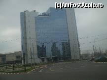 [P04] Europa e aici, sediul PETROM din PLoiesti » foto by RobertCodescu
 - 
<span class="allrVoted glyphicon glyphicon-heart hidden" id="av192461"></span>
<a class="m-l-10 hidden" id="sv192461" onclick="voting_Foto_DelVot(,192461,6204)" role="button">șterge vot <span class="glyphicon glyphicon-remove"></span></a>
<a id="v9192461" class=" c-red"  onclick="voting_Foto_SetVot(192461)" role="button"><span class="glyphicon glyphicon-heart-empty"></span> <b>LIKE</b> = Votează poza</a> <img class="hidden"  id="f192461W9" src="/imagini/loader.gif" border="0" /><span class="AjErrMes hidden" id="e192461ErM"></span>
