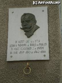 [P11] Nuzeul Judetean de Istorie si Arheologie din Ploiesti » foto by RobertCodescu
 - 
<span class="allrVoted glyphicon glyphicon-heart hidden" id="av209300"></span>
<a class="m-l-10 hidden" id="sv209300" onclick="voting_Foto_DelVot(,209300,6204)" role="button">șterge vot <span class="glyphicon glyphicon-remove"></span></a>
<a id="v9209300" class=" c-red"  onclick="voting_Foto_SetVot(209300)" role="button"><span class="glyphicon glyphicon-heart-empty"></span> <b>LIKE</b> = Votează poza</a> <img class="hidden"  id="f209300W9" src="/imagini/loader.gif" border="0" /><span class="AjErrMes hidden" id="e209300ErM"></span>