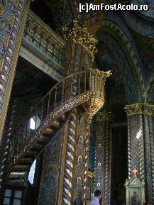 [P05] Ploiesti - Biserica Sfintii Imparati Constantin si Elena, amvonul » foto by magdalena
 - 
<span class="allrVoted glyphicon glyphicon-heart hidden" id="av202557"></span>
<a class="m-l-10 hidden" id="sv202557" onclick="voting_Foto_DelVot(,202557,6204)" role="button">șterge vot <span class="glyphicon glyphicon-remove"></span></a>
<a id="v9202557" class=" c-red"  onclick="voting_Foto_SetVot(202557)" role="button"><span class="glyphicon glyphicon-heart-empty"></span> <b>LIKE</b> = Votează poza</a> <img class="hidden"  id="f202557W9" src="/imagini/loader.gif" border="0" /><span class="AjErrMes hidden" id="e202557ErM"></span>