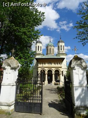 [P09] Biserica „Adormirea Maicii Domnului”, Mănești. » foto by tata123 🔱
 - 
<span class="allrVoted glyphicon glyphicon-heart hidden" id="av1227423"></span>
<a class="m-l-10 hidden" id="sv1227423" onclick="voting_Foto_DelVot(,1227423,6204)" role="button">șterge vot <span class="glyphicon glyphicon-remove"></span></a>
<a id="v91227423" class=" c-red"  onclick="voting_Foto_SetVot(1227423)" role="button"><span class="glyphicon glyphicon-heart-empty"></span> <b>LIKE</b> = Votează poza</a> <img class="hidden"  id="f1227423W9" src="/imagini/loader.gif" border="0" /><span class="AjErrMes hidden" id="e1227423ErM"></span>