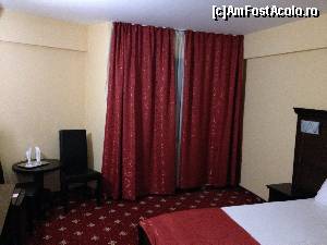 [P06] draperii bune pentru somnorosi.  » foto by gotty
 - 
<span class="allrVoted glyphicon glyphicon-heart hidden" id="av598040"></span>
<a class="m-l-10 hidden" id="sv598040" onclick="voting_Foto_DelVot(,598040,6208)" role="button">șterge vot <span class="glyphicon glyphicon-remove"></span></a>
<a id="v9598040" class=" c-red"  onclick="voting_Foto_SetVot(598040)" role="button"><span class="glyphicon glyphicon-heart-empty"></span> <b>LIKE</b> = Votează poza</a> <img class="hidden"  id="f598040W9" src="/imagini/loader.gif" border="0" /><span class="AjErrMes hidden" id="e598040ErM"></span>