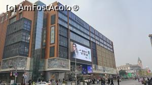[P14] Wangfujing Street, » foto by elenaadina
 - 
<span class="allrVoted glyphicon glyphicon-heart hidden" id="av1534326"></span>
<a class="m-l-10 hidden" id="sv1534326" onclick="voting_Foto_DelVot(,1534326,6234)" role="button">șterge vot <span class="glyphicon glyphicon-remove"></span></a>
<a id="v91534326" class=" c-red"  onclick="voting_Foto_SetVot(1534326)" role="button"><span class="glyphicon glyphicon-heart-empty"></span> <b>LIKE</b> = Votează poza</a> <img class="hidden"  id="f1534326W9" src="/imagini/loader.gif" border="0" /><span class="AjErrMes hidden" id="e1534326ErM"></span>
