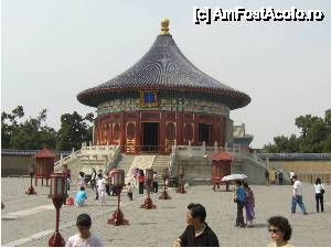 [P11] O alta cladire interesanta aflata in spatele unei porti » foto by cdiana
 - 
<span class="allrVoted glyphicon glyphicon-heart hidden" id="av477484"></span>
<a class="m-l-10 hidden" id="sv477484" onclick="voting_Foto_DelVot(,477484,6234)" role="button">șterge vot <span class="glyphicon glyphicon-remove"></span></a>
<a id="v9477484" class=" c-red"  onclick="voting_Foto_SetVot(477484)" role="button"><span class="glyphicon glyphicon-heart-empty"></span> <b>LIKE</b> = Votează poza</a> <img class="hidden"  id="f477484W9" src="/imagini/loader.gif" border="0" /><span class="AjErrMes hidden" id="e477484ErM"></span>